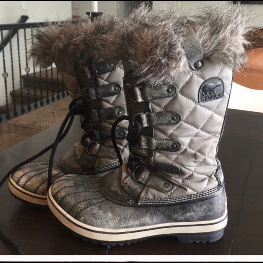 Sorel Joan of Arc boots